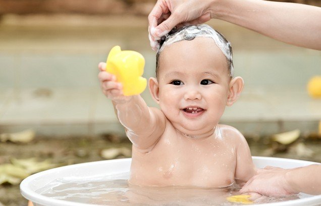 gel de baño seguro para bebés sin tóxicos